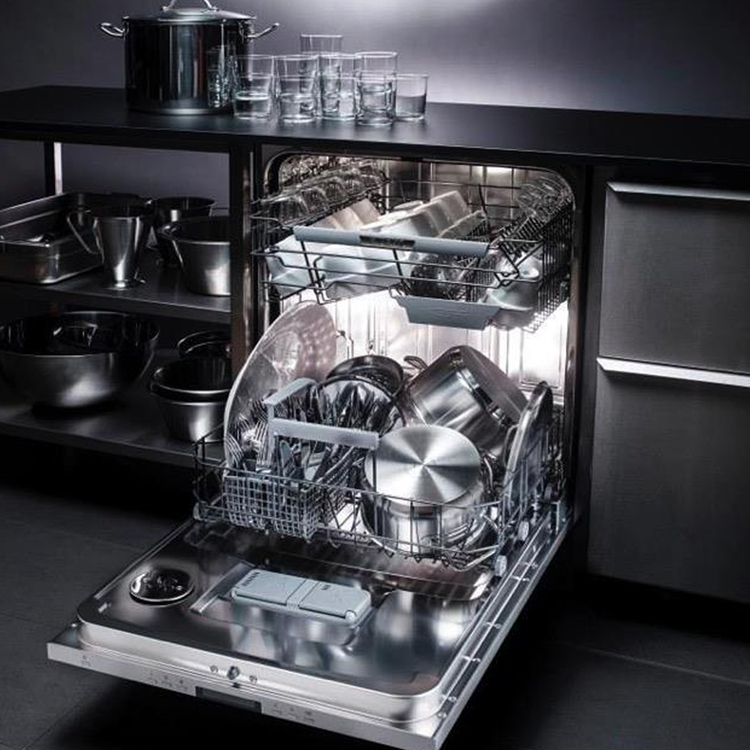 фото Посудомойки Asko для большой семьи: модели на 14 комплектов с суперсушкой