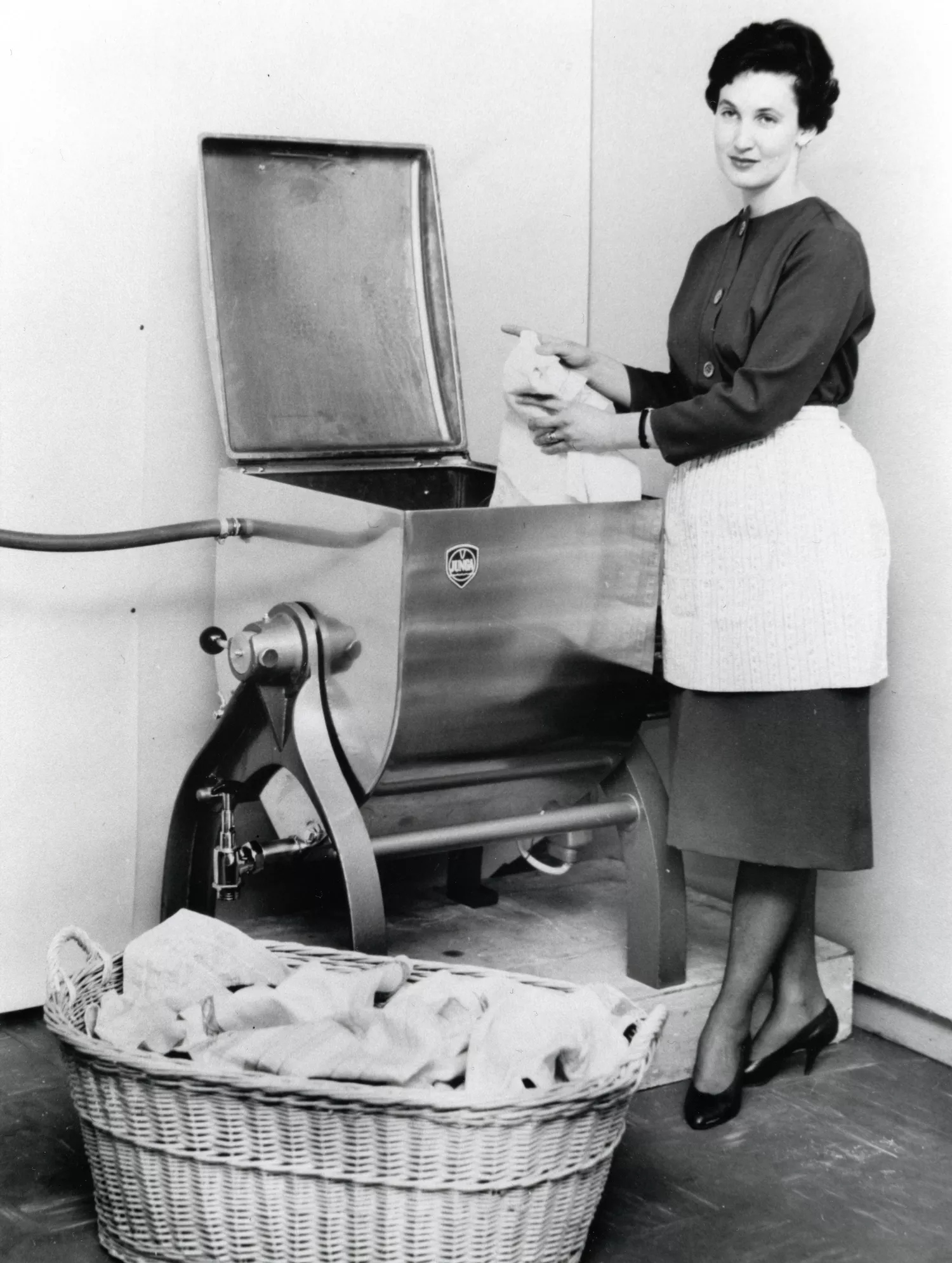 фото первая стиральная машина Asko