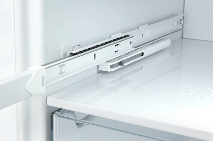 Встраиваемый однокамерный холодильник Asko R31842I